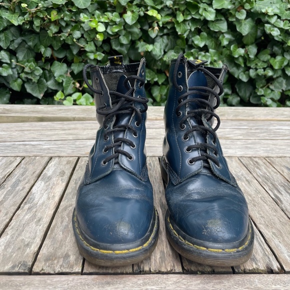 Vintage Dr. Martens - Blue 8 Eye style - Picture 4 of 7